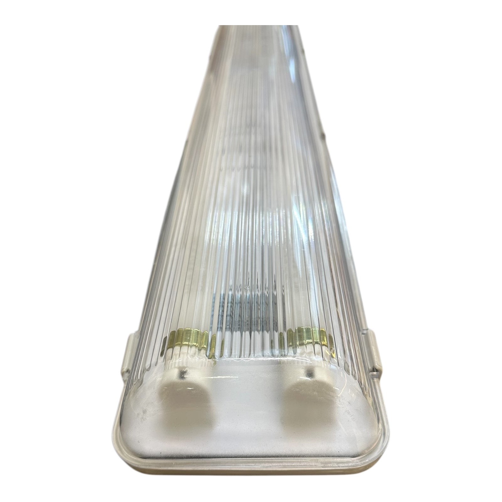 LED Light Fitting 150cm 44W Twin T8 Tube Fitted - Garage/Utility/Warouse