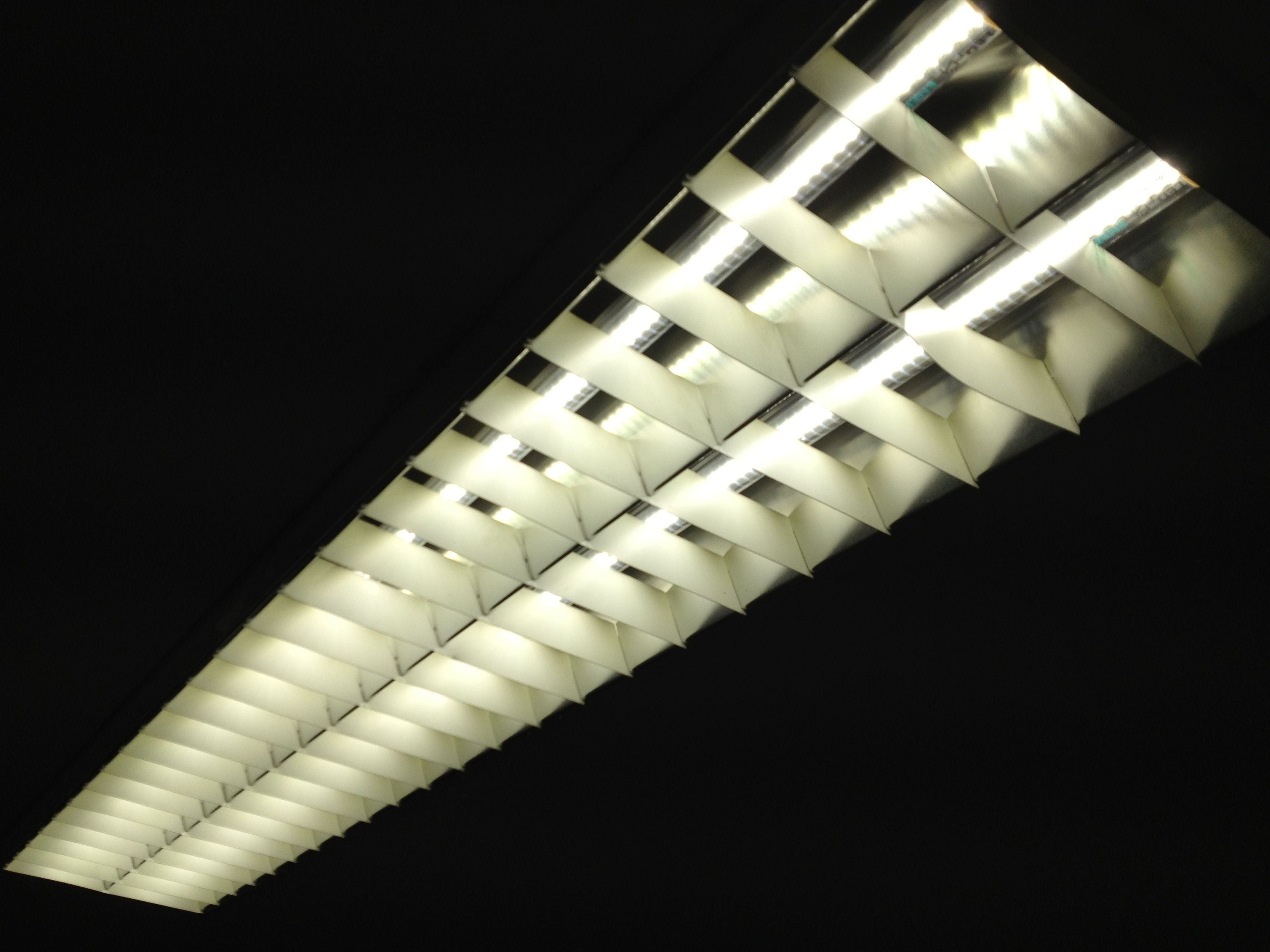 LED T5 Tube Light CFL Replacement 4ft/120cm 15W Office Lighting