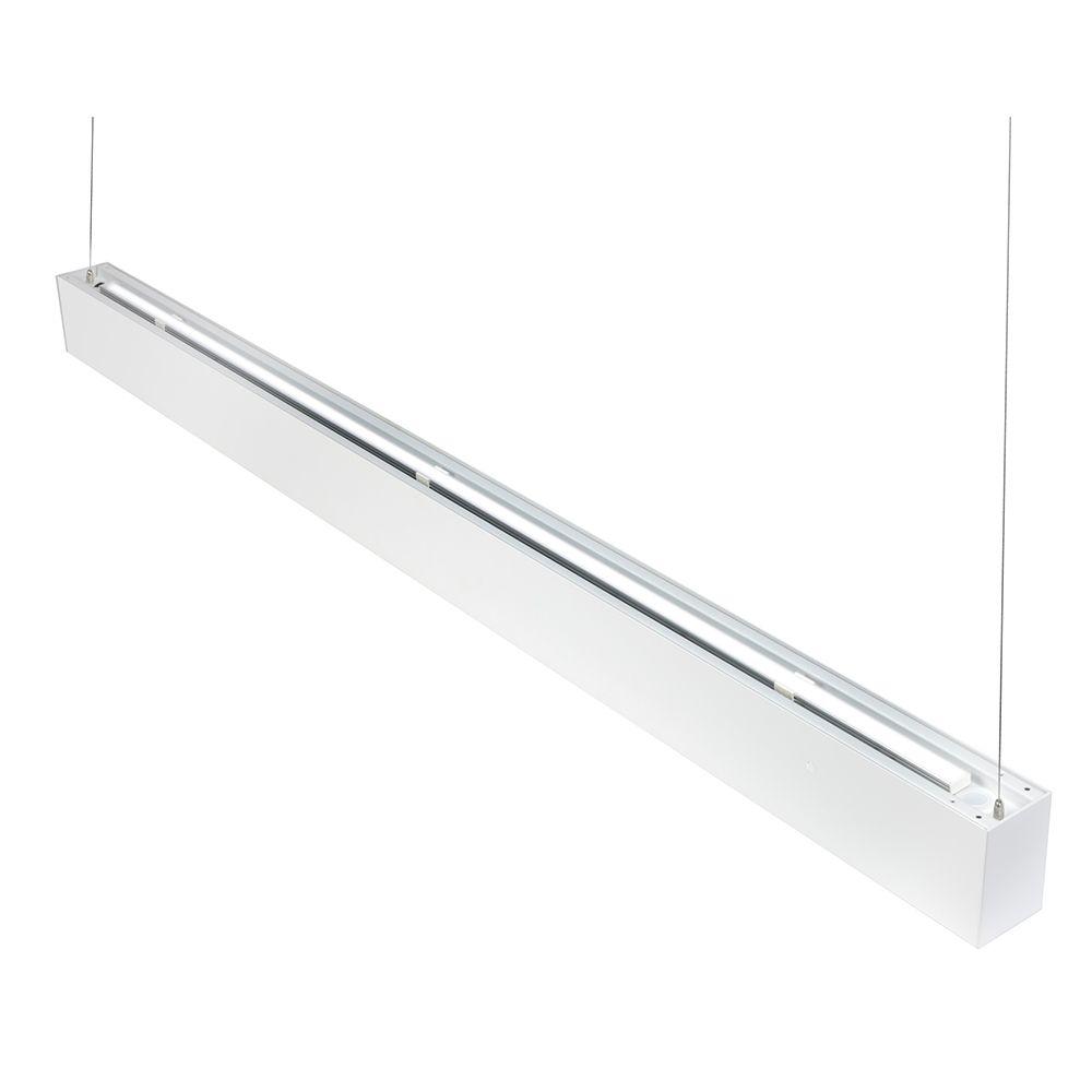 Triumph LED Fitting, 36W, White & Black 120cm with Reflector